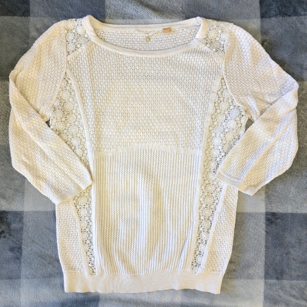 Knitted And Knotted Anthropologie White Crochet Lace Lightweight Sweater Small
